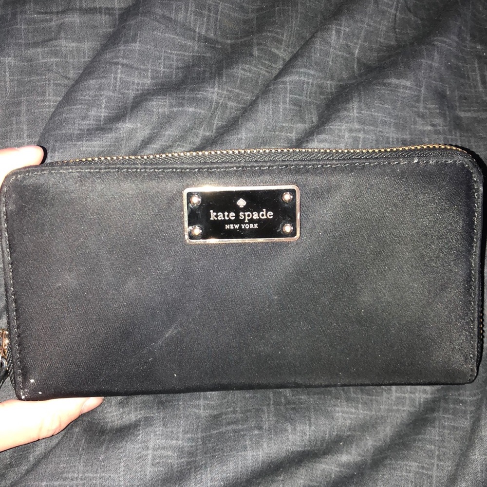 black kate spade wallet